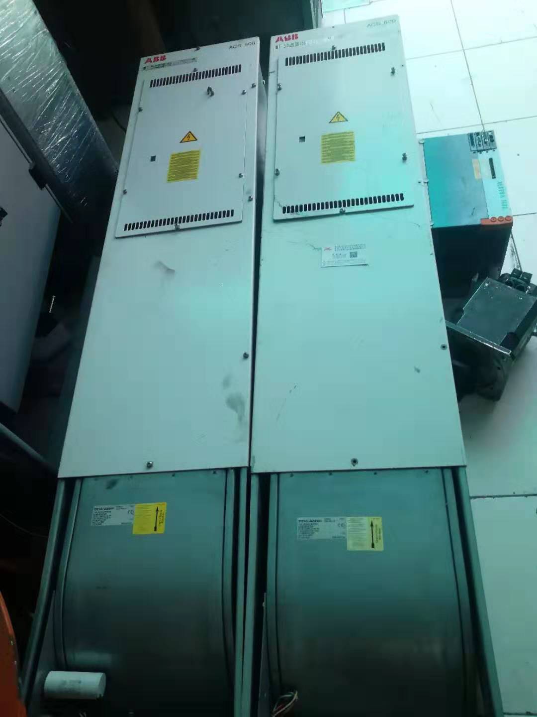 ABB ACS600直流調(diào)速器，.jpg